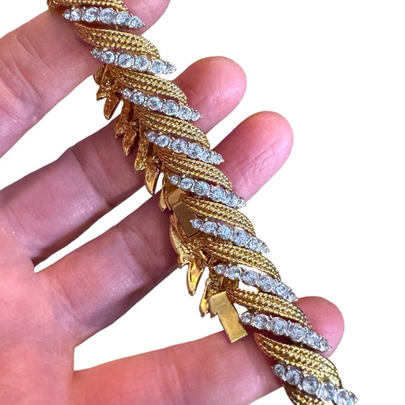 Elegant Vintage JBK Camrose & Kross Gold and Silver CZ crystal Twist Bracelet - Picture 7 of 8